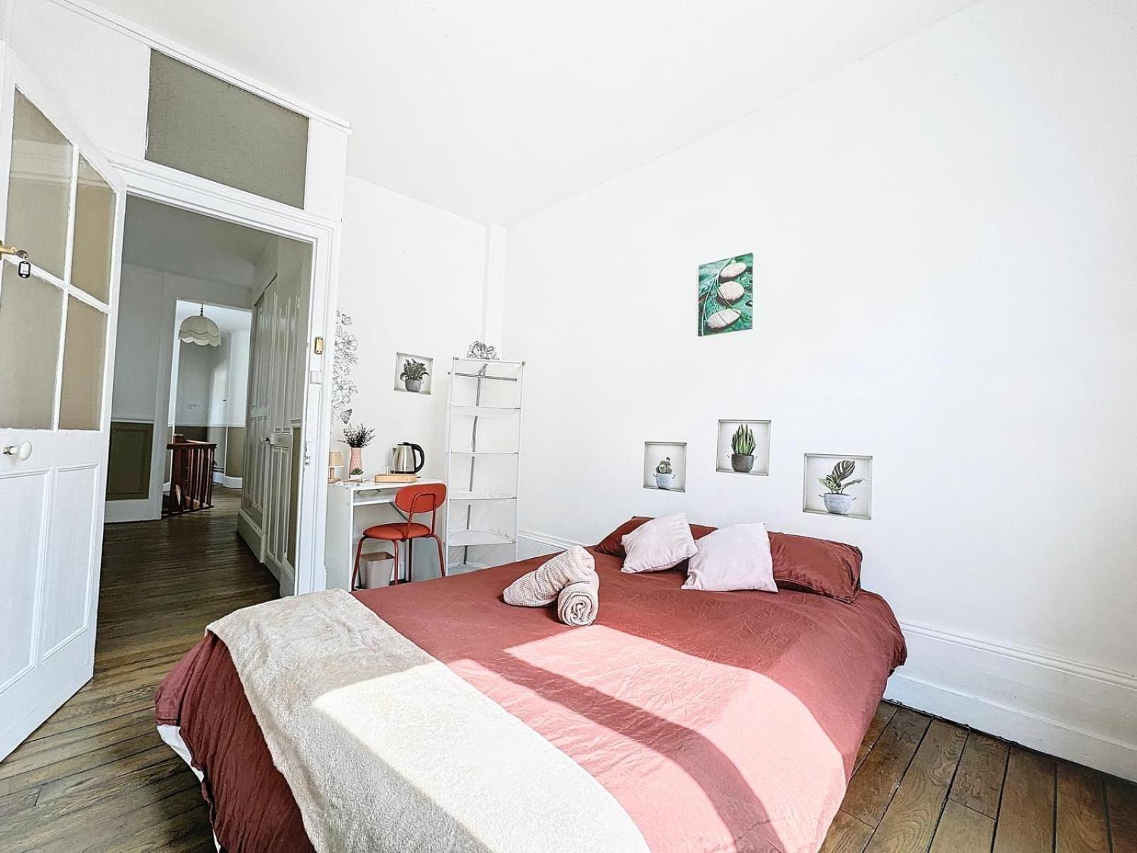 A1 Champagne Residence - 200 M2 14 Personnes 2 Toilets 4 Showers - Hyper Centre - Chalons En Champagne Dış mekan fotoğraf