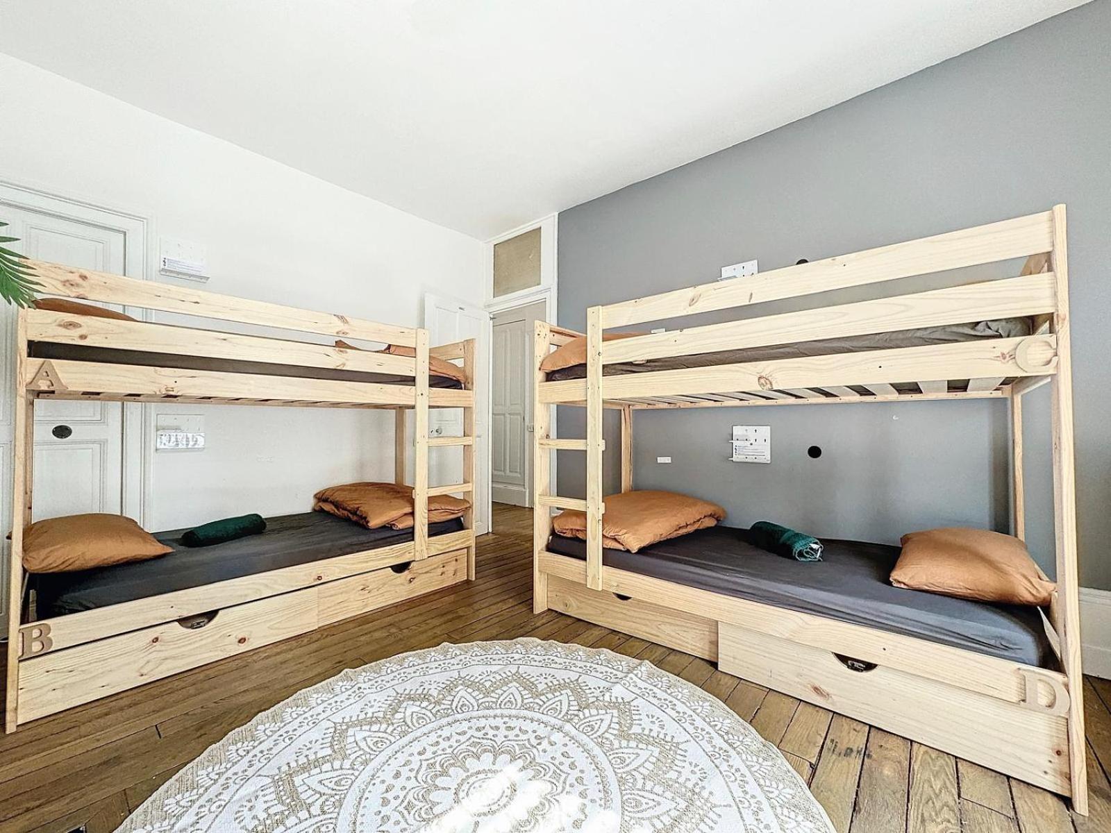 A1 Champagne Residence - 200 M2 14 Personnes 2 Toilets 4 Showers - Hyper Centre - Chalons En Champagne Dış mekan fotoğraf