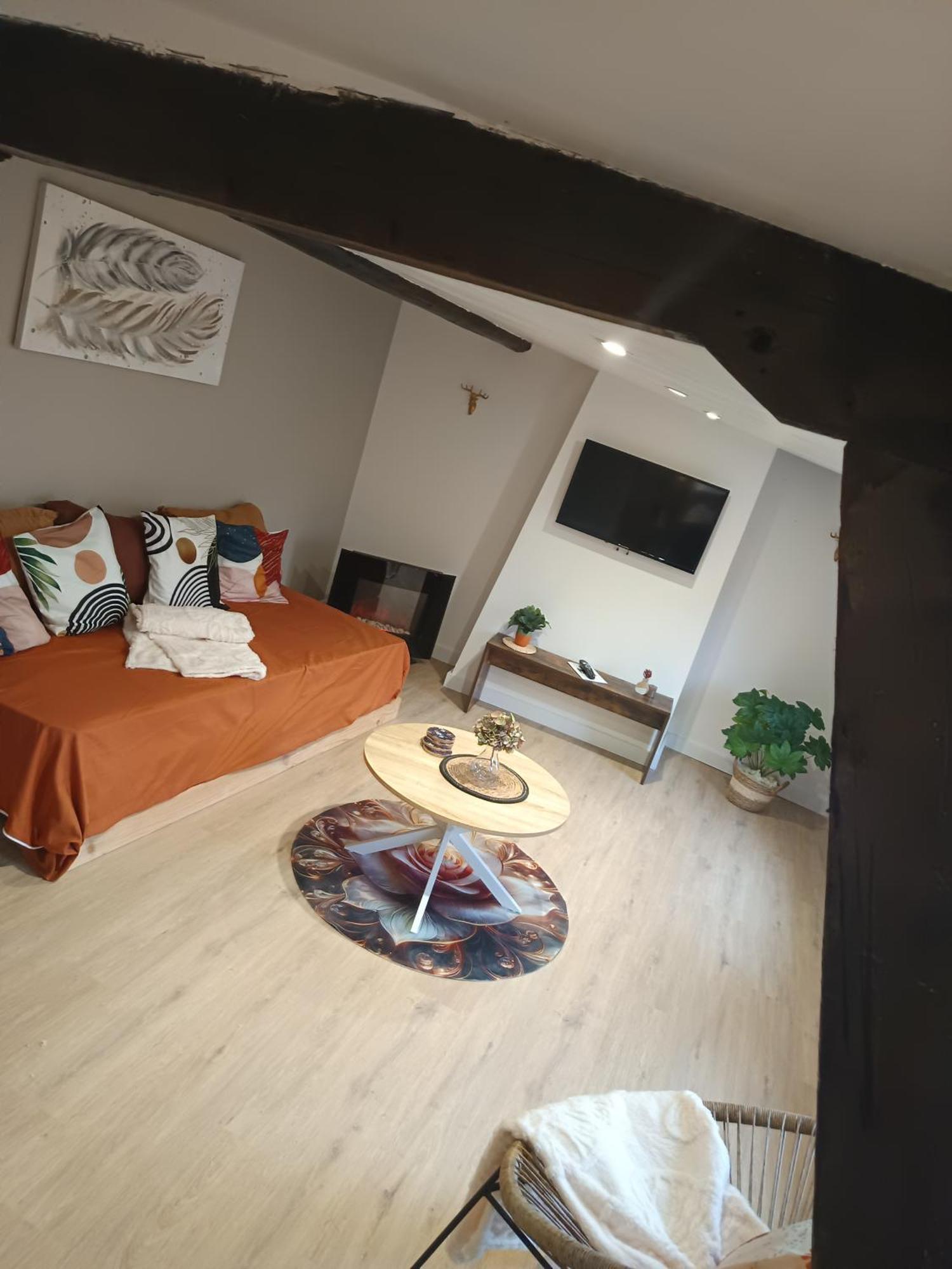A1 Champagne Residence - 200 M2 14 Personnes 2 Toilets 4 Showers - Hyper Centre - Chalons En Champagne Dış mekan fotoğraf